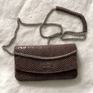 Sorial crossbody bag.